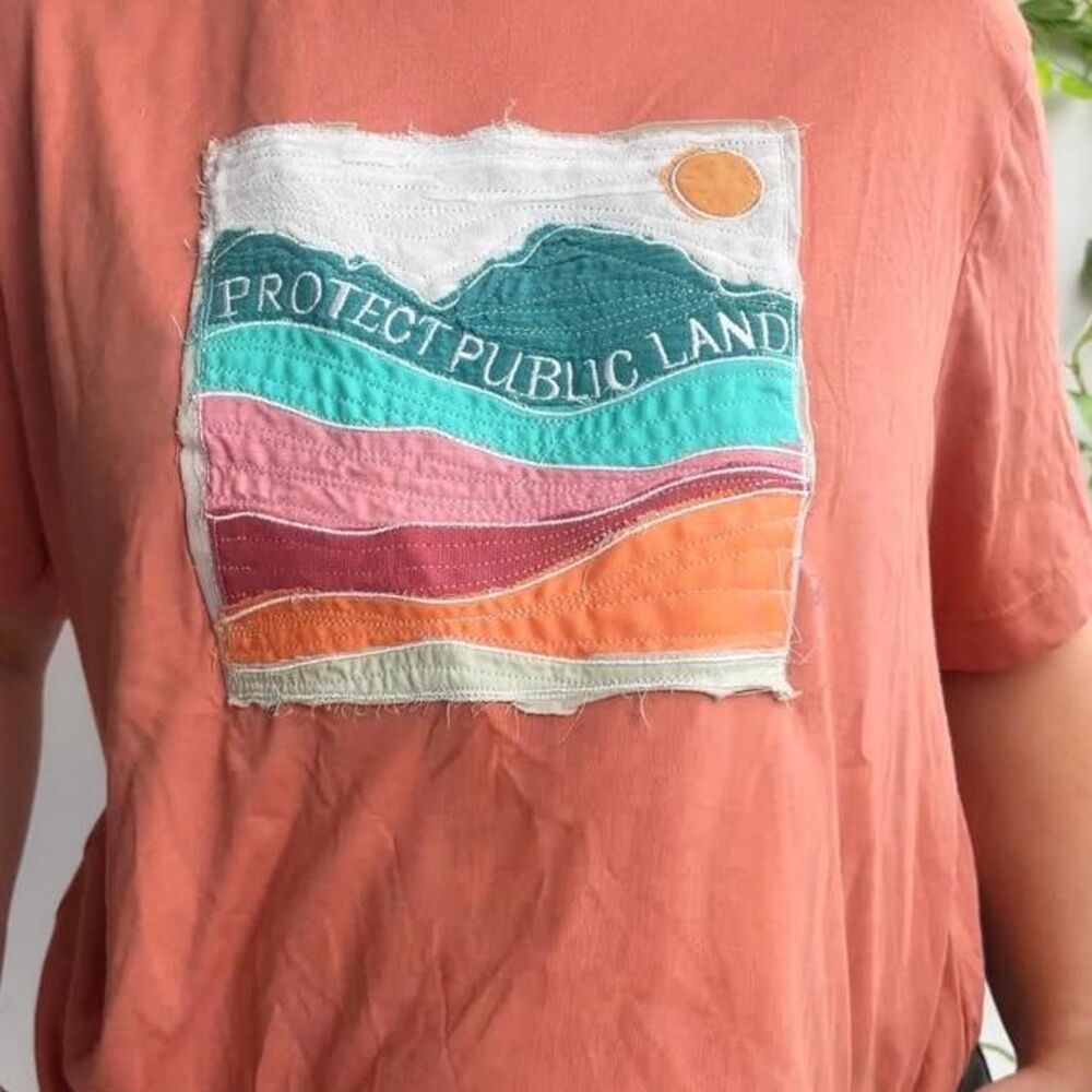NWT Protect Public Lands patchwork embroidered coral short sleeved tee